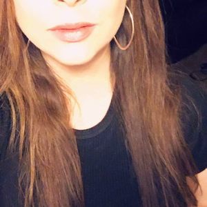 Meet your Posher, Michaela